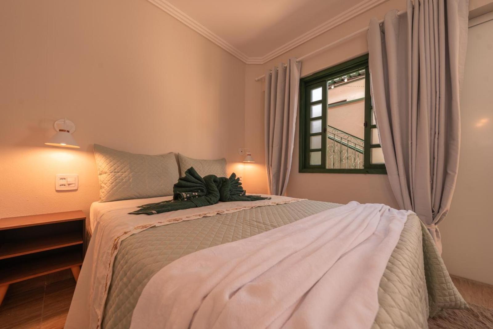Villa Ida Acomodacoes, Suites Aconchegantes E Charmosas No Centro แซร์ฮาเนกรา ภายนอก รูปภาพ